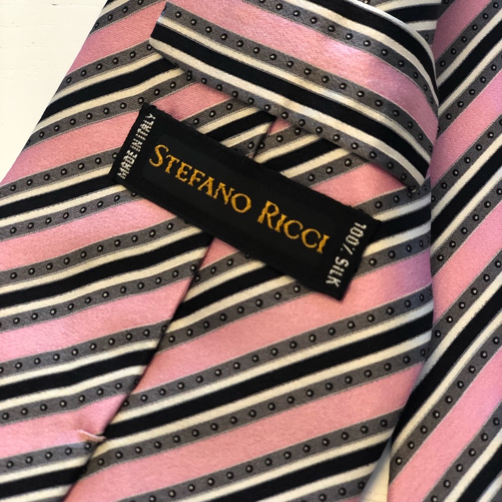 Stefano Ricci men’s neck tie.